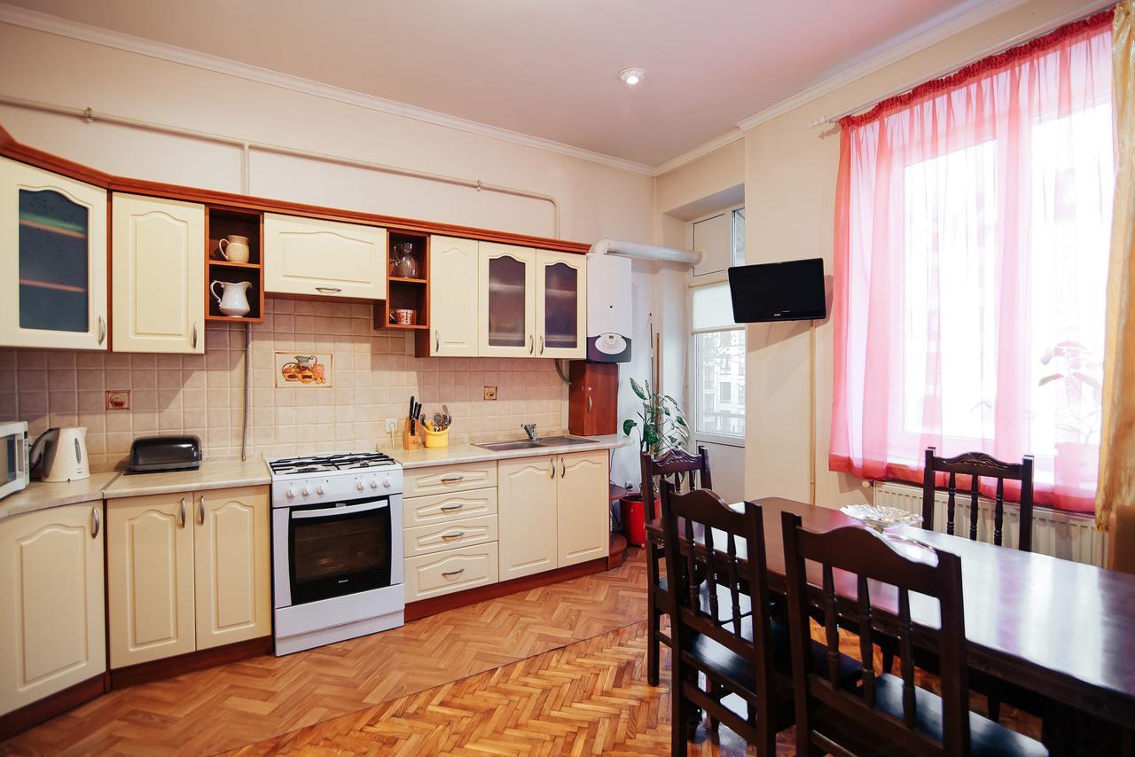Centreville Apartments Івано-Франківськ Екстер'єр фото